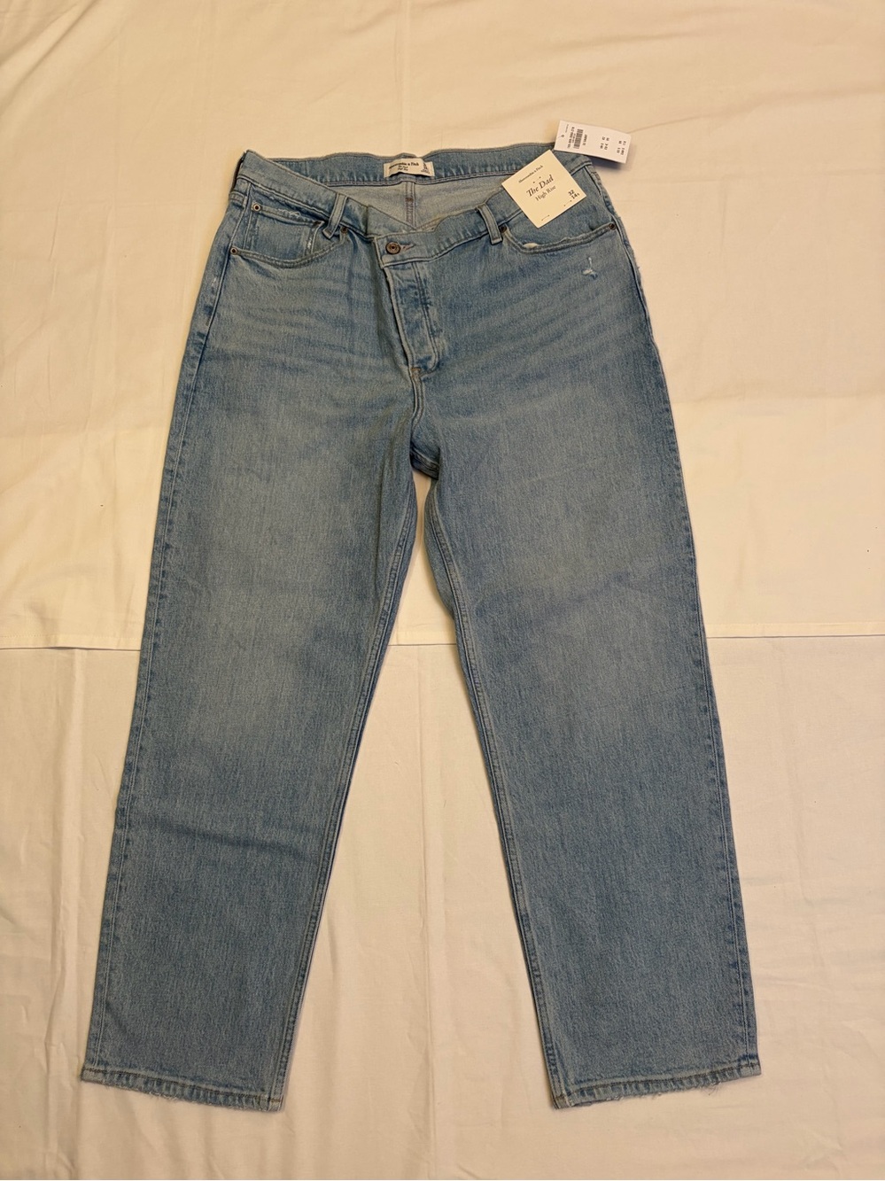 NWT Abercrombie & Fitch The Dad High Rise Jeans – Size 32 Short (14S) - Picture 1 of 9